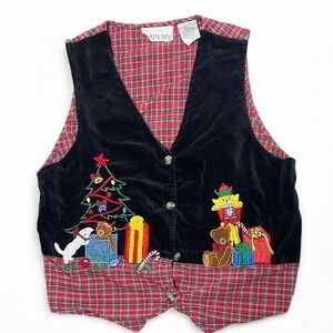 vintage embroidered Christmas vest with nutcracker and animals